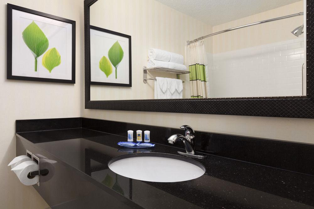 Fairfield Inn & Suites Canton North Canton Exteriér fotografie